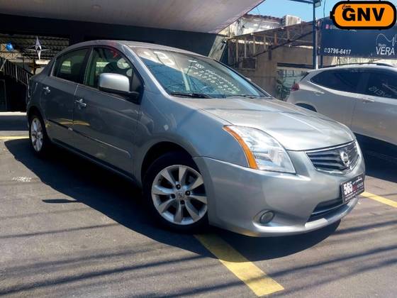 NISSAN SENTRA 2.0 S 16V FLEX 4P AUTOMÁTICO NISSAN SENTRA 2.0 S 16V FLEX 4P AUTOMÁTICO